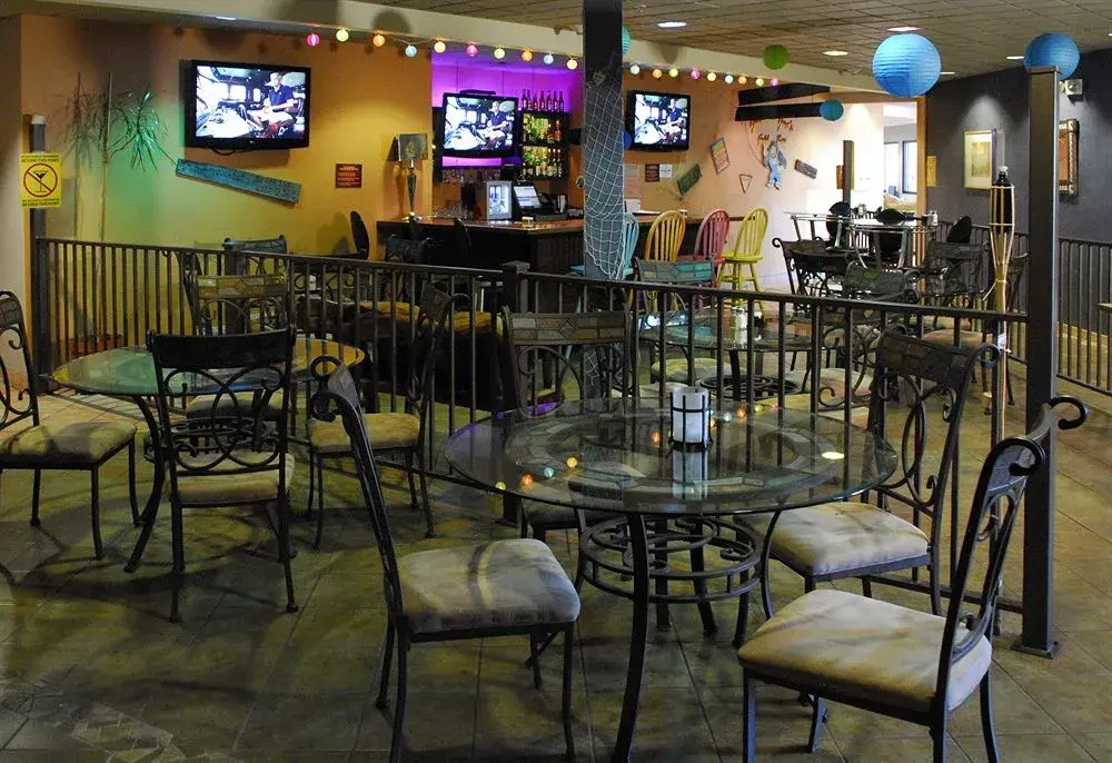 Food & Beverage