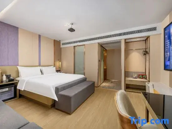 Premier room