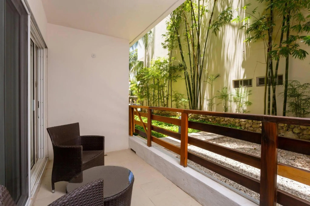 Affordable 1 Bedroom Condo For Families - Near 5th