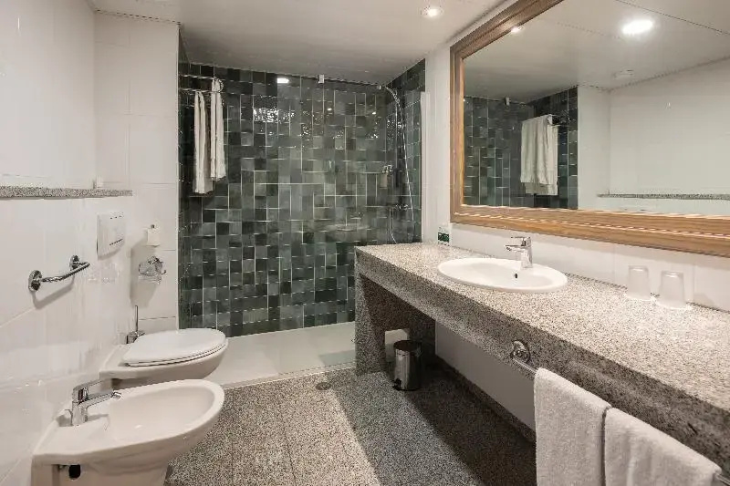 Holiday Inn Algarve Albufeira by IHG - Chambres