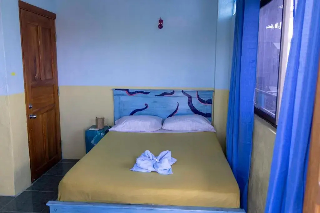 Standard Double room with balcony and with sea view (full double bed)