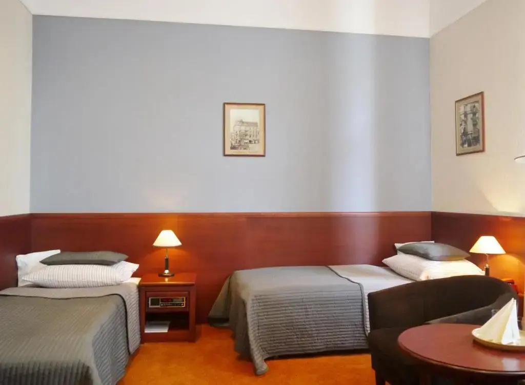 Hotel Bast - Chambres
