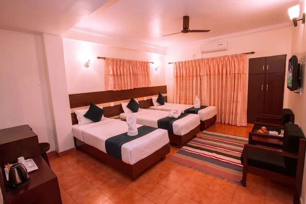 Hotel Spring — 5