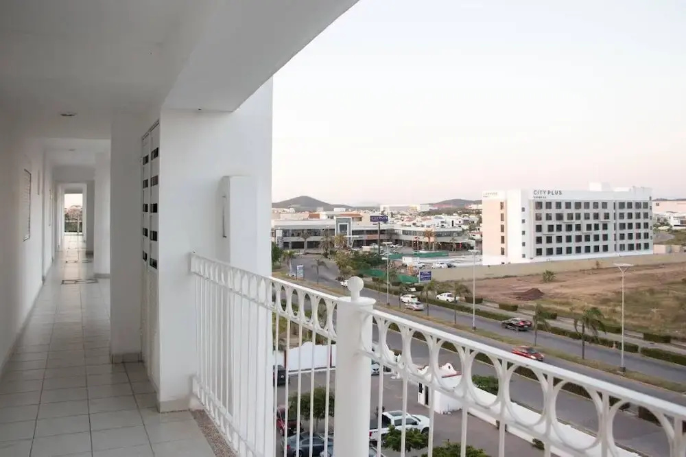 Condos Puesta DS ByTrvl2hm