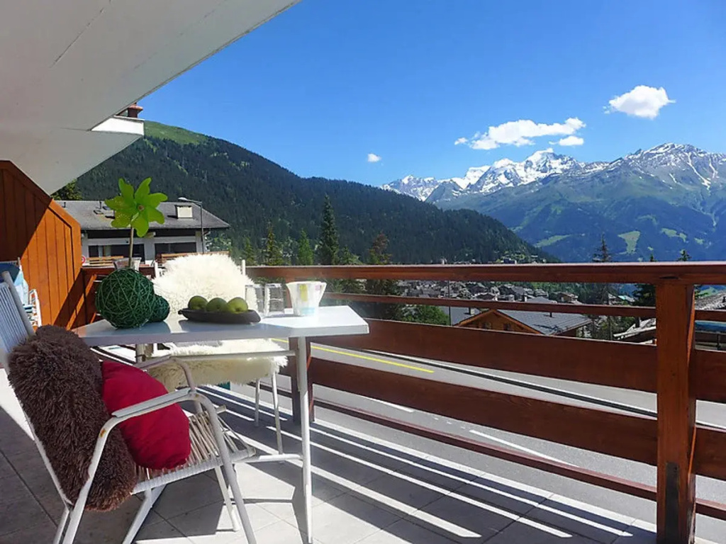 Balcony & Terrace