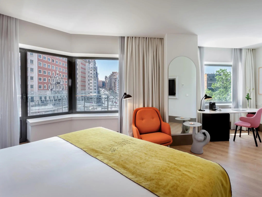 Premium Double room (full double bed)