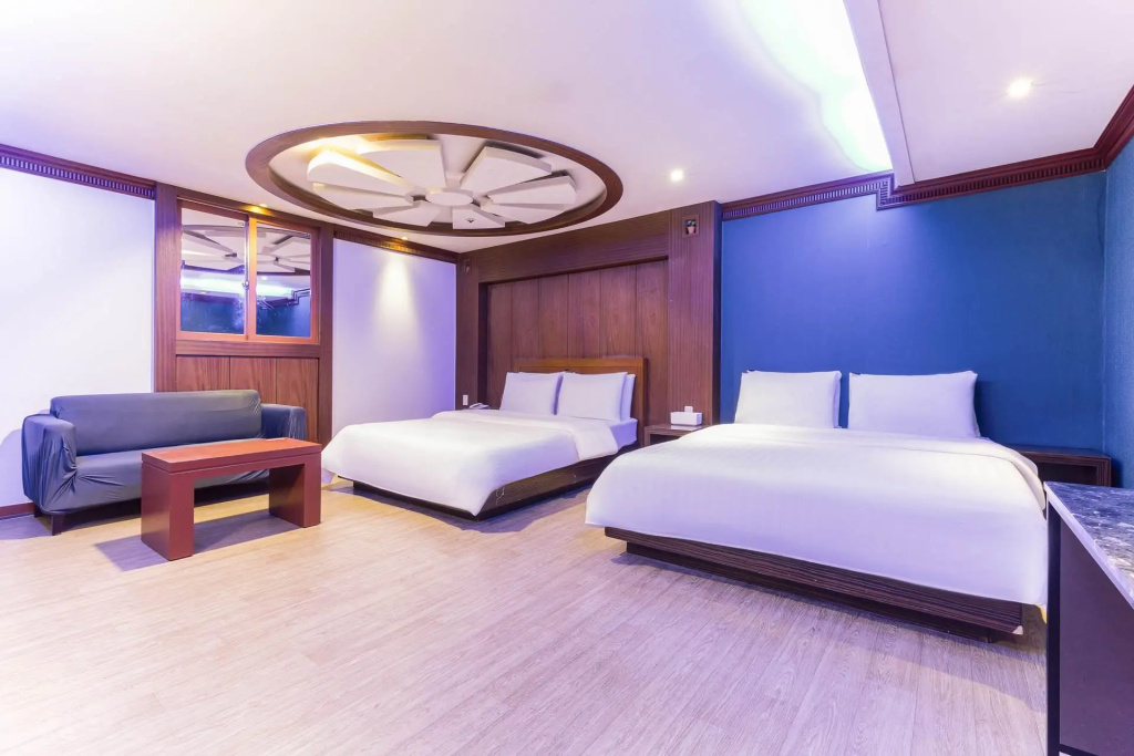 Hotel photo 32