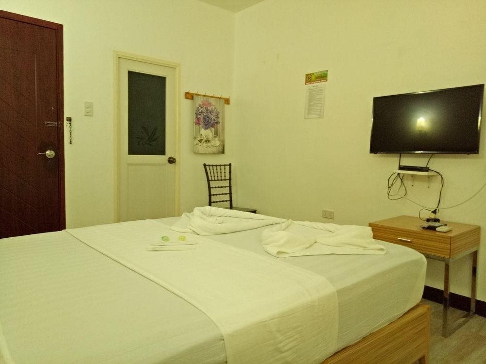 Meaco Hotel Anilao