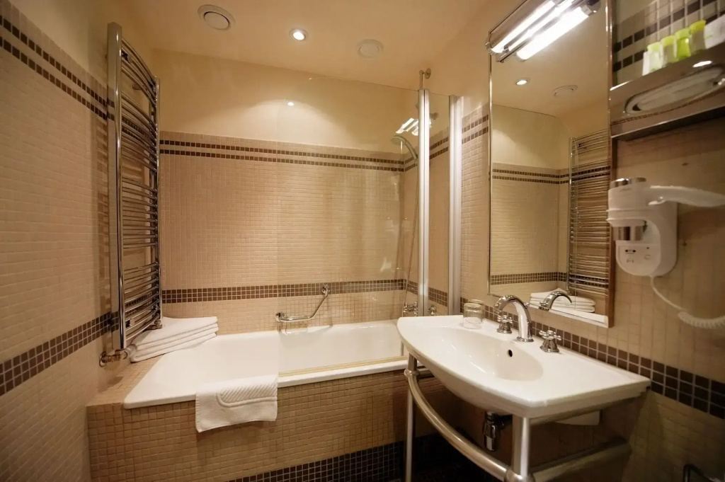 Hotel photo 10