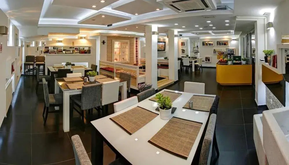 Hotel photo 18