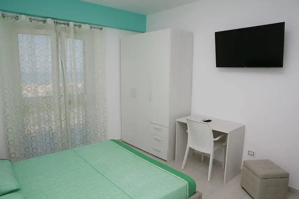 Standard Quadruple room with sea view