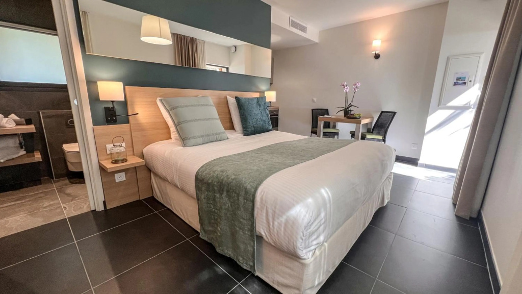 Hotel photo 23