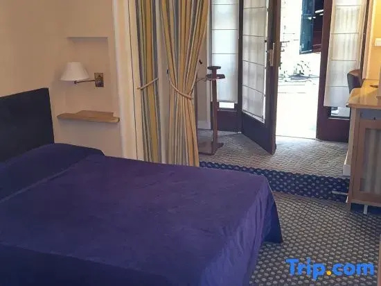 Hotel Concortel 79