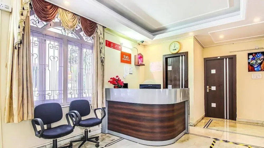 Hotel Samanta by Stays Easy
