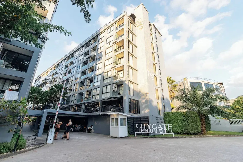 Condo with Full Facilities C255