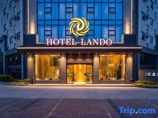 Hotel Lando