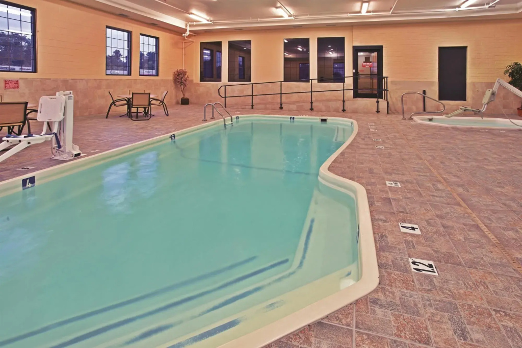 La Quinta Inn & Suites Summersville / New River National Park - Général