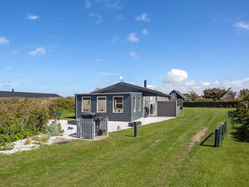 "Aiko" - 200m from the sea in NW Jutland
