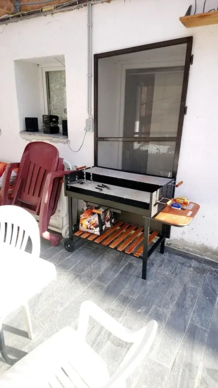 House with 6 Bedrooms in Tongeren, with Enclosed Garden And Wifi - фото 12