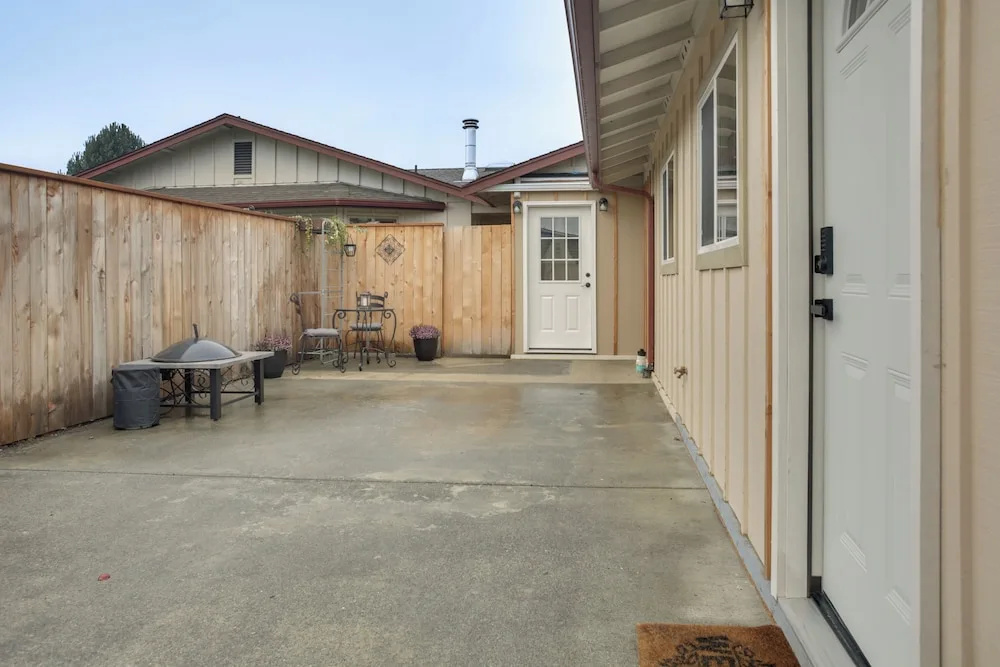 1 Mi to Dtwn Sequim: Modern Escape Near Everything