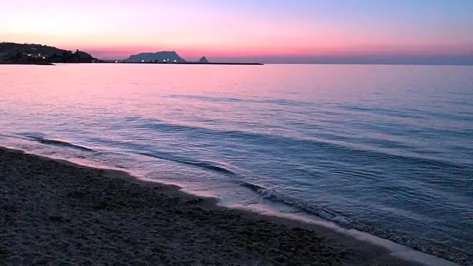 Beach & Waterfront