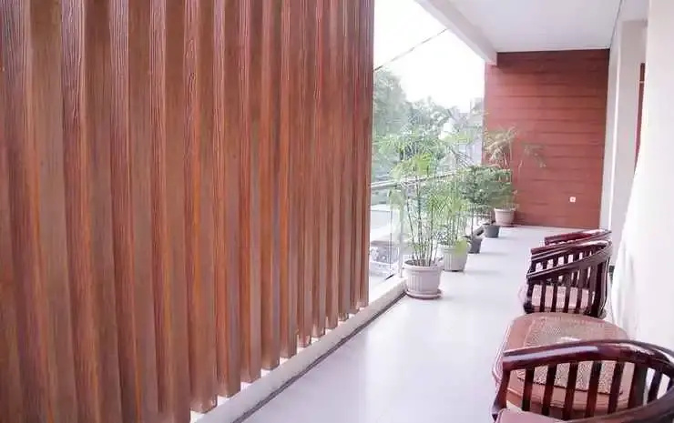 Balcony & Terrace