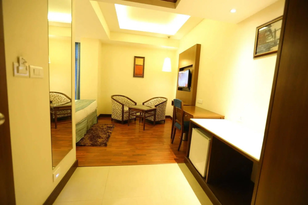 Lobby & Reception