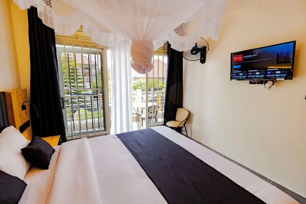 Hotel photo 13