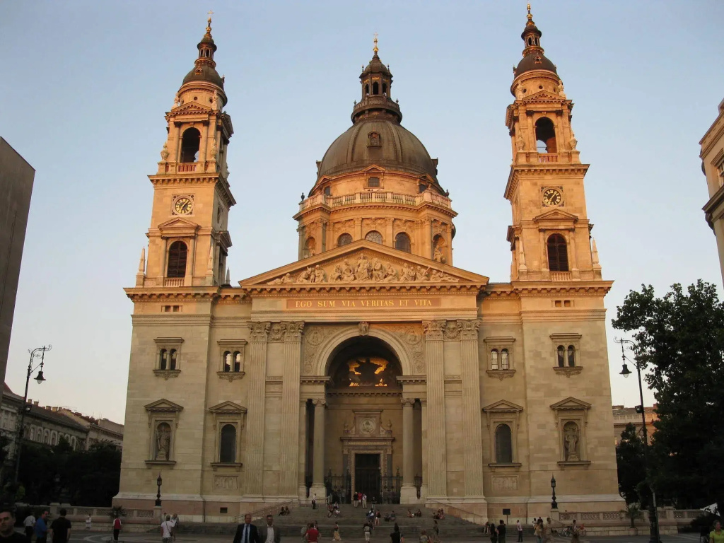 BASILICA