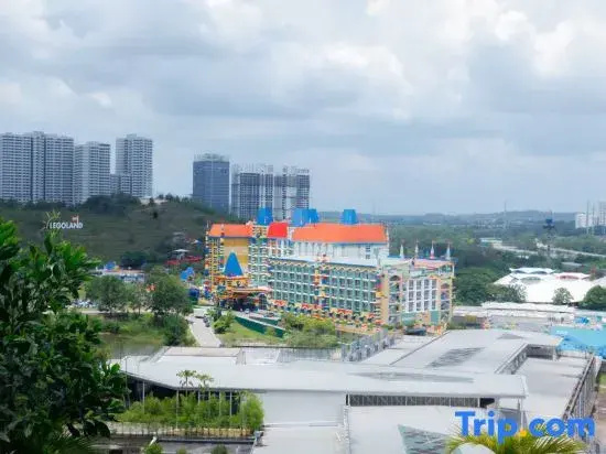 Skyline Serenity Nr Legoland - 3Br3B - by Cowidea