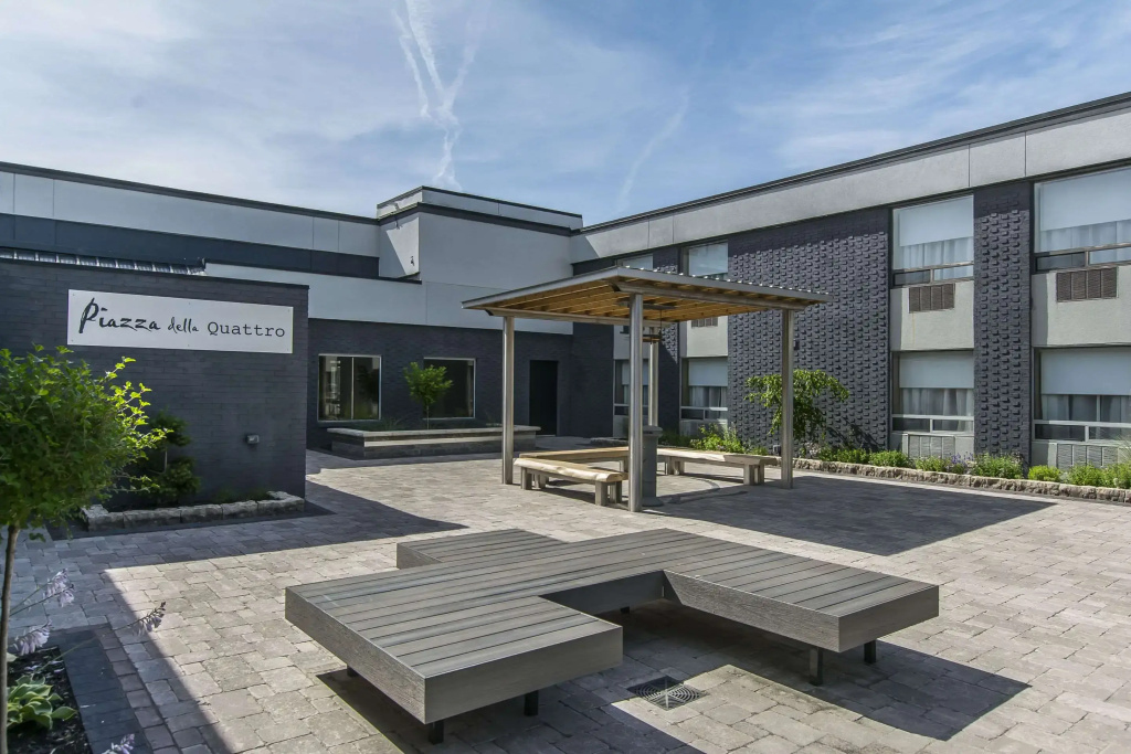 Quattro Hotel & Conf. Centre, an Ascend Collection Hotel