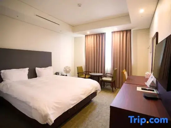 Economy Double room (full double bed)
