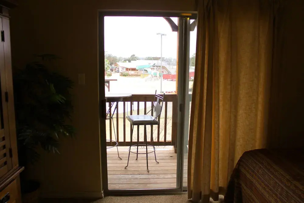 Balcony & Terrace