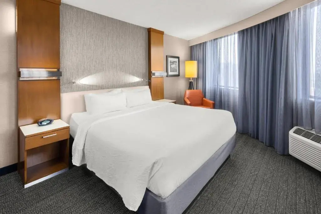 Courtyard by Marriott Minneapolis Downtown - Chambres