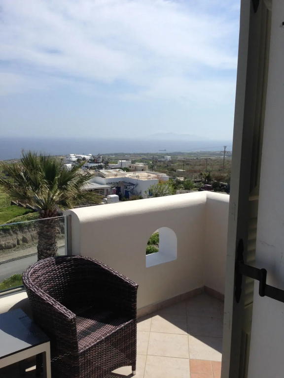 Balcony & Terrace