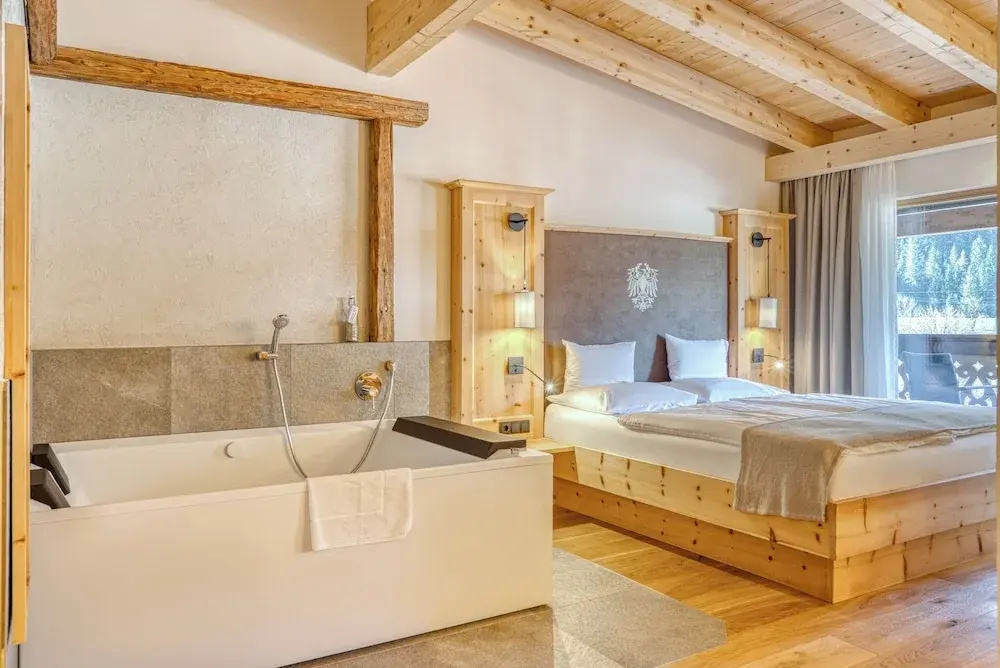 Suite with balcony