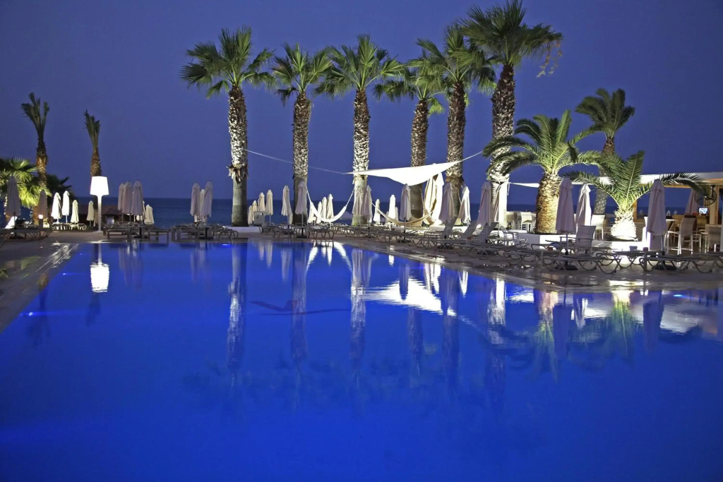 Vrissiana Boutique Beach Hotel - фото 47