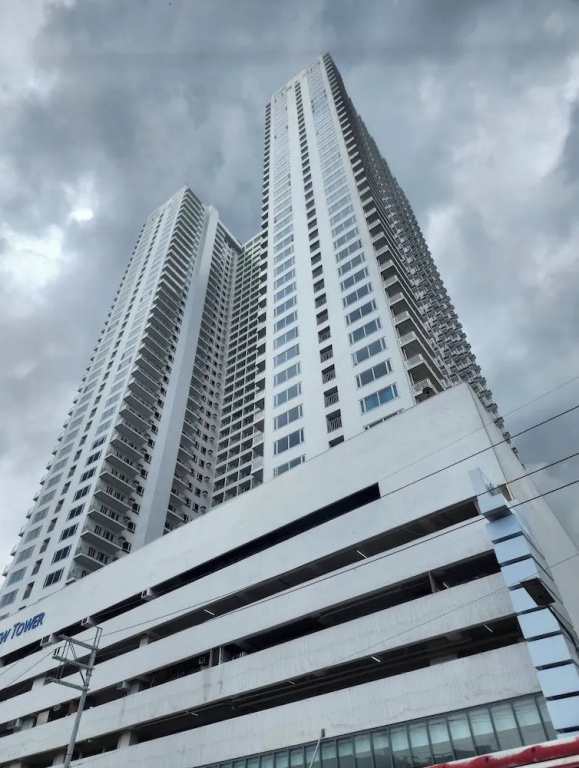 Dyad Suites Pasay