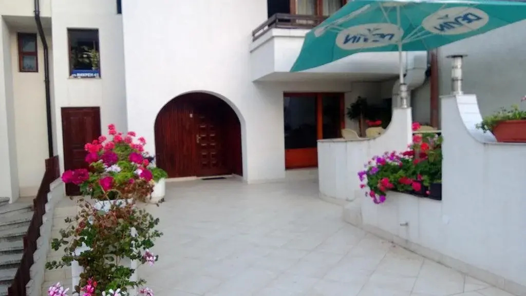 Family Hotel Vadjo - Général