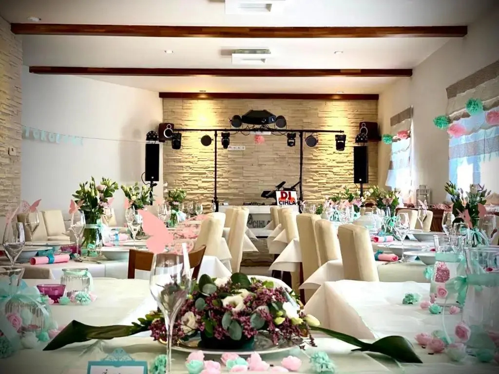 Hotel & Restaurant Pod Kaštany - Général