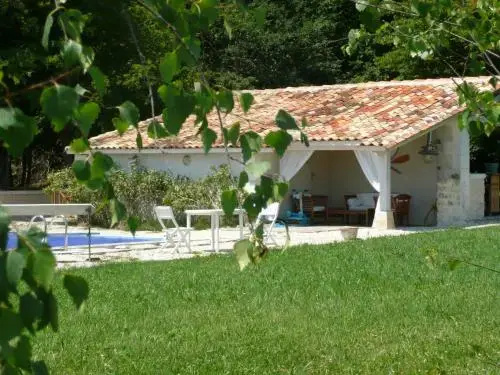 La Faisanderie 16