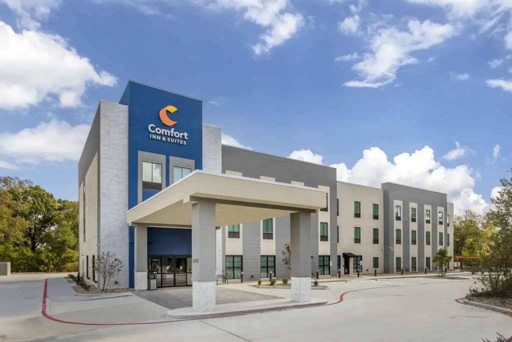 Comfort Inn & Suites Huntsville Near University