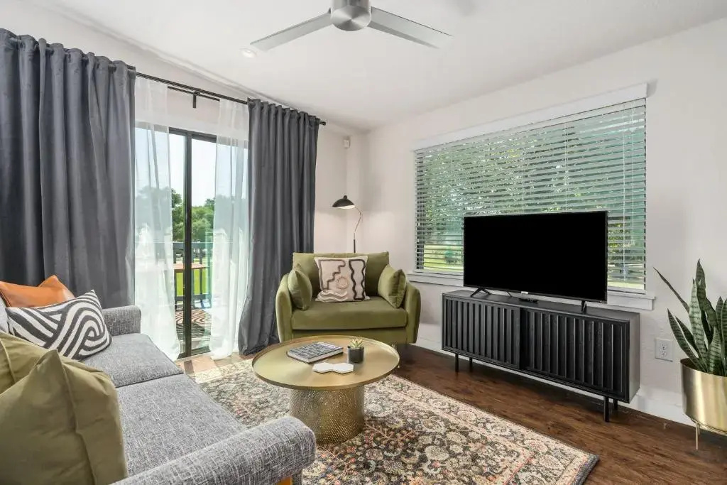 Apartment with balcony