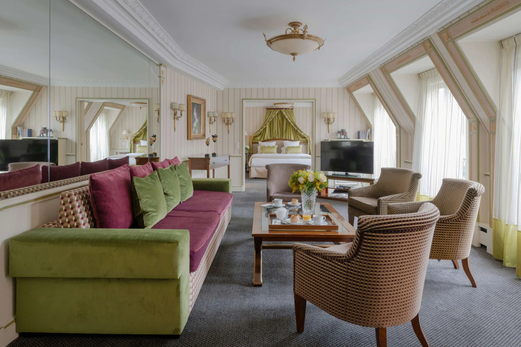 Napoleon Hotel 93