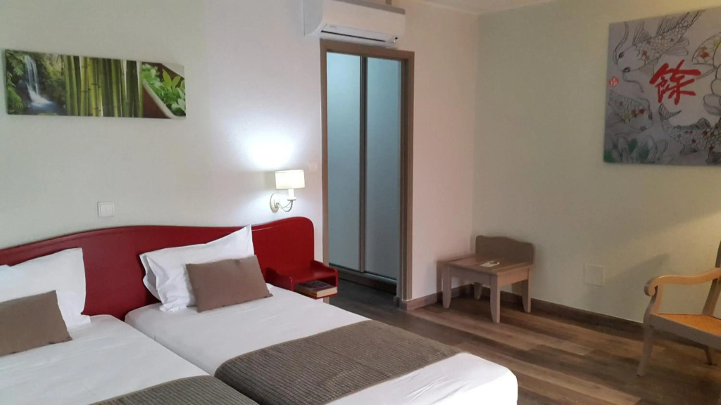 Austral Hotel by null