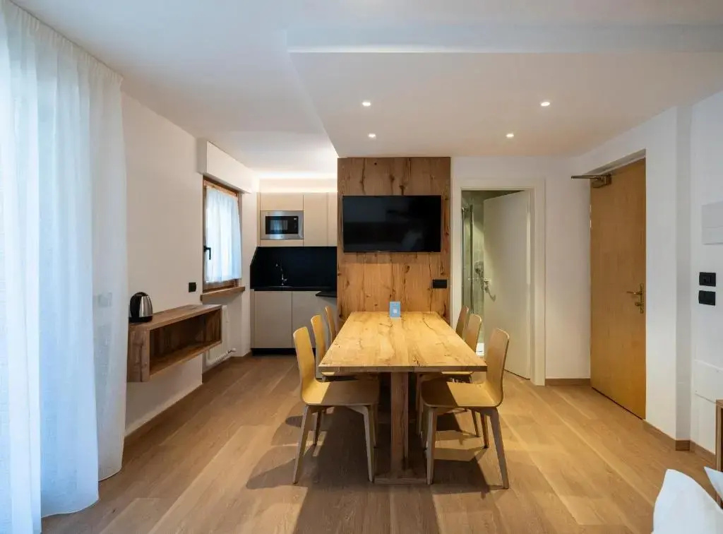 2 Bedrooms Apartment with balcony