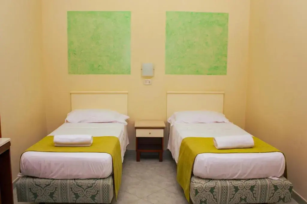 Hotel Garden Napoli - Chambres