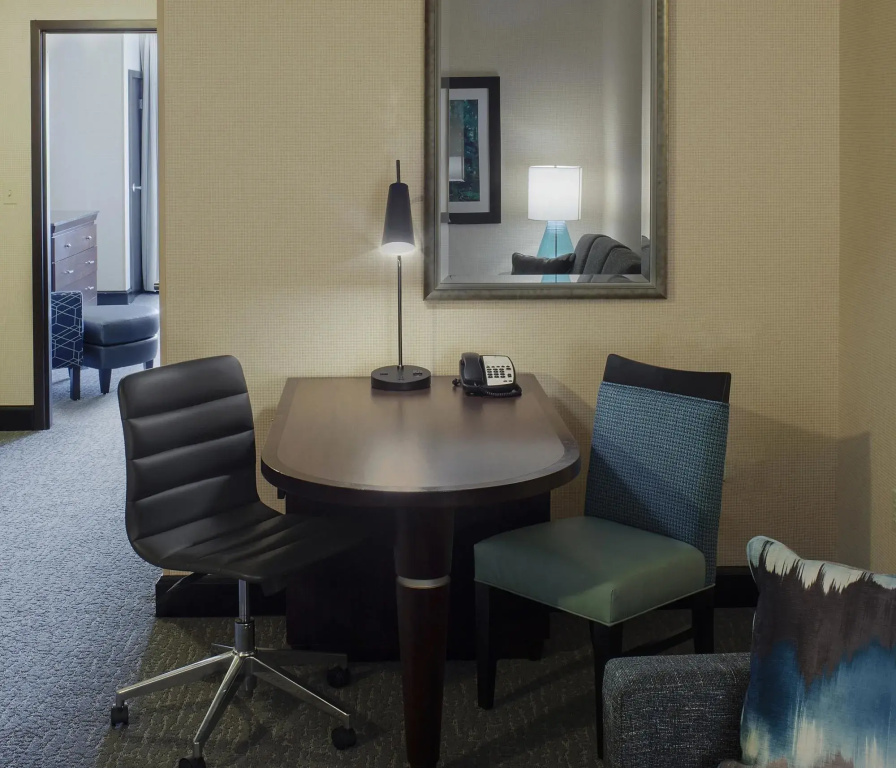 DoubleTree Suites by Hilton Bentonville - Général