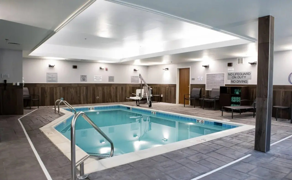Fairfield Inn & Suites by Marriott Richmond Airport - 3