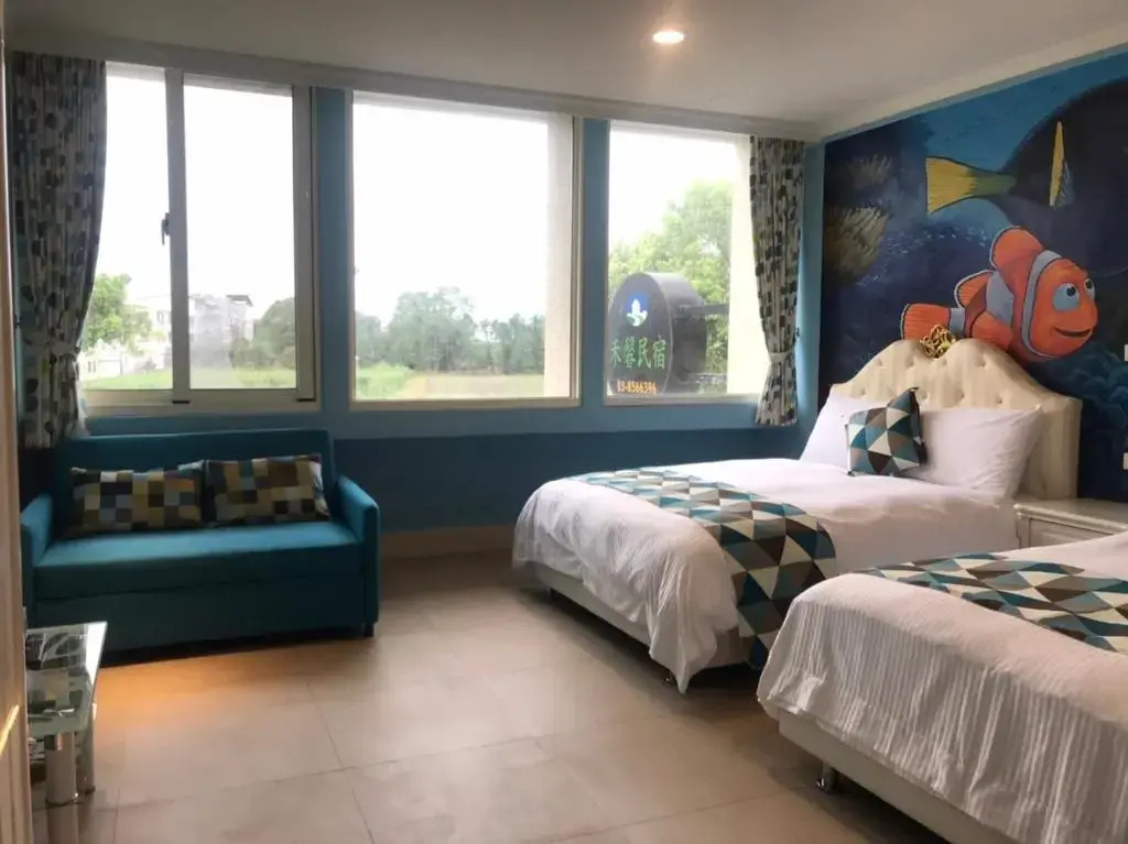 Standard Quadruple room with mountain view
